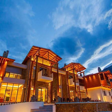 Irenes Resort Káto Loutrákion エクステリア 写真