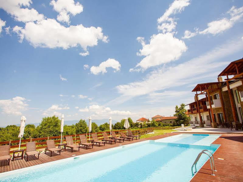 Irenes Resort Káto Loutrákion エクステリア 写真