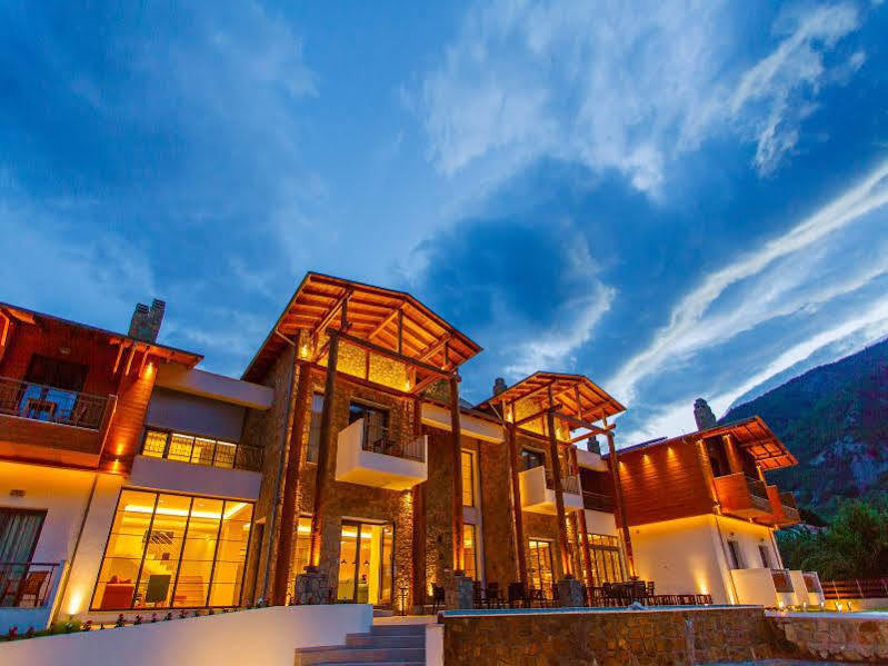 Irenes Resort Káto Loutrákion エクステリア 写真