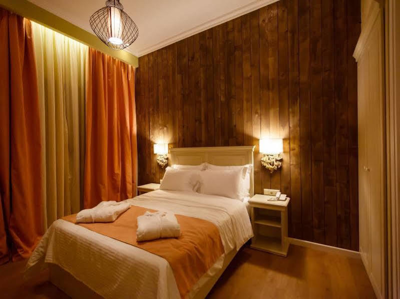 Irenes Resort Káto Loutrákion エクステリア 写真